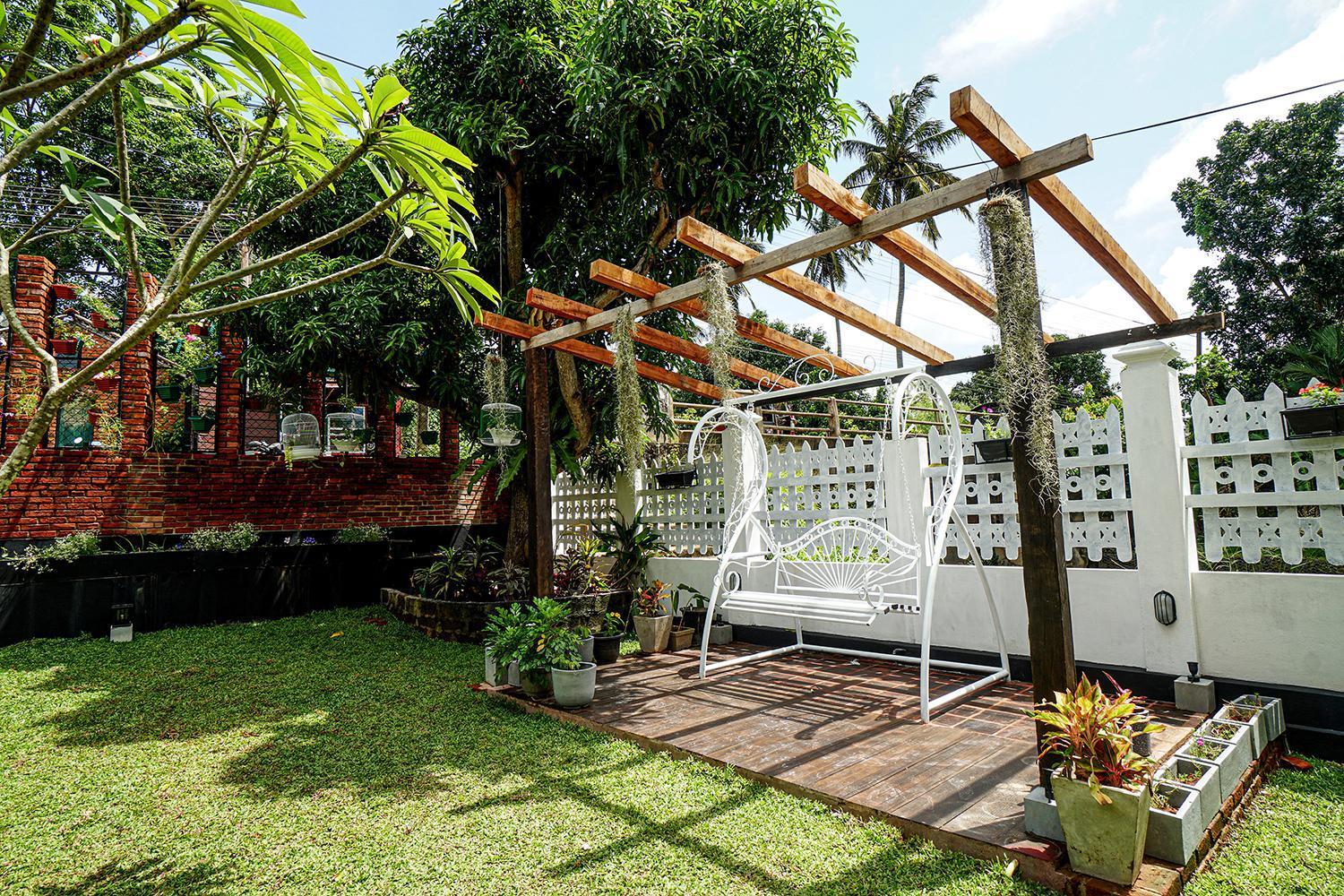 Ayur Ayur White Sail Villa Dalupotha Exteriör bild