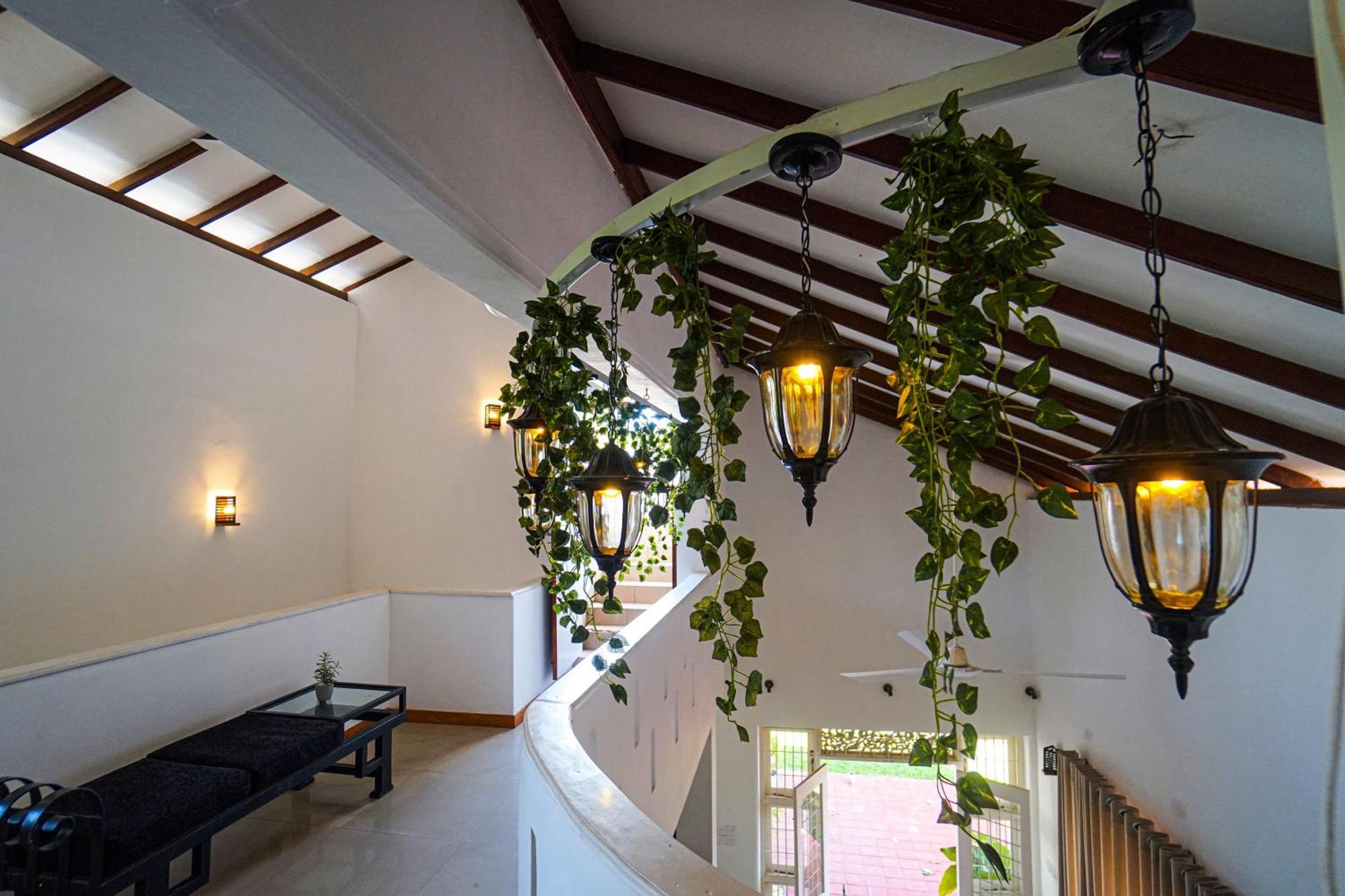 Ayur Ayur White Sail Villa Dalupotha Exteriör bild
